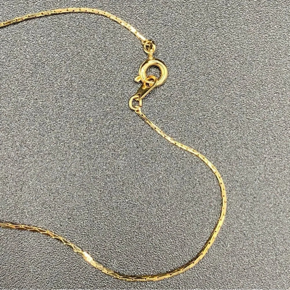 Stunning Venice Murano Green Glass Pendant and Earring Set - Picture 8 of 15